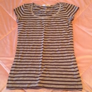 H&M short sleeve shirt